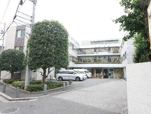 病院　柳原リハビリテーション病院（病院）まで455m