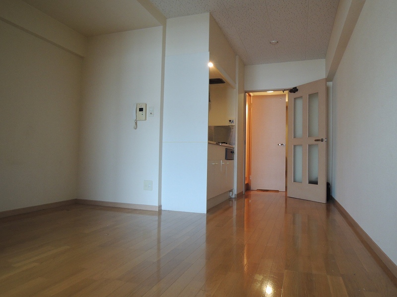 その他　同物件別室の参考写真です。現状を優先します。