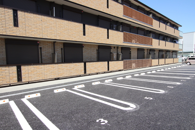 駐車場　敷地内駐車場♪
