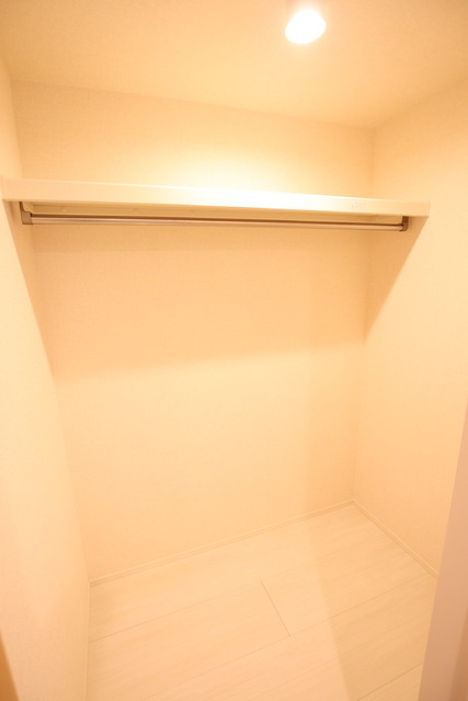 収納　居室を最大限に活用する上で嬉しいウォークインクローゼット★