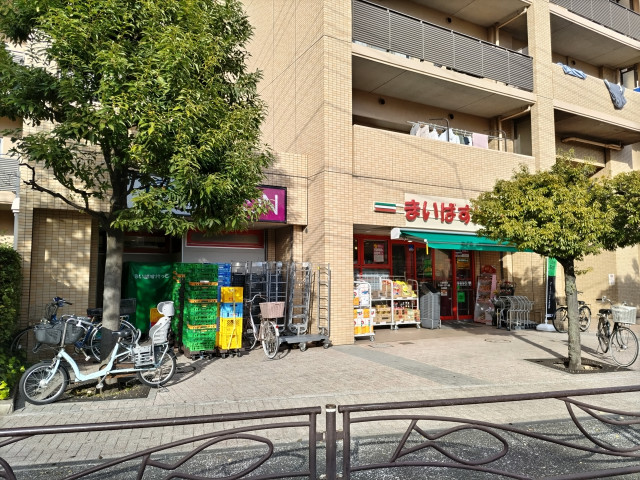 スーパー　まいばすけっと小島新田店（スーパー）まで600m
