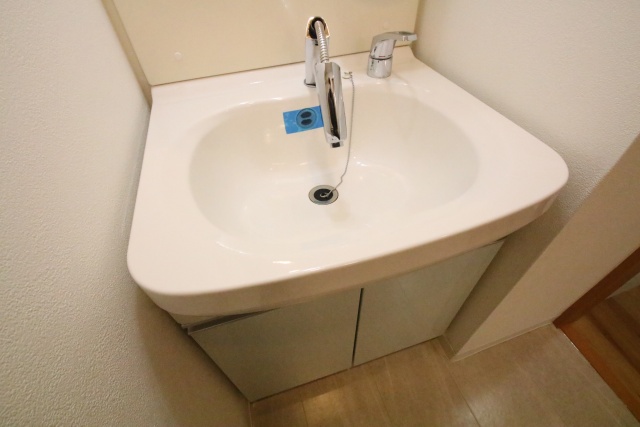 洗面設備　※別室の参考写真の為、現況優先です。