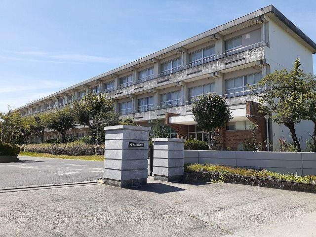 小学校　花園小学校（小学校）まで406m