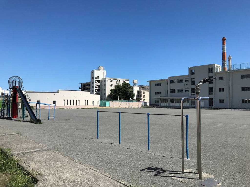 小学校　富士市立富士第一小学校（小学校）まで228m