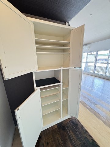 玄関　明るい玄関です