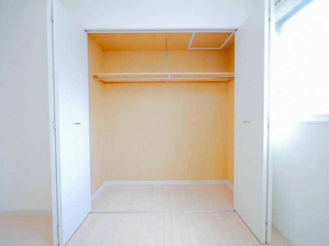 収納　各部屋にクローゼット付きです♪