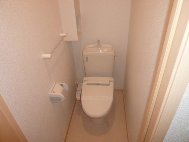 トイレ　別の部屋の写真です