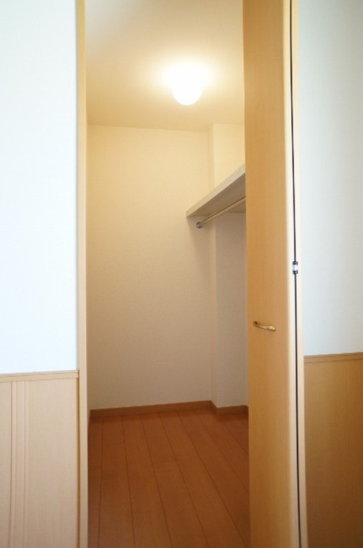 収納　図面と現状に相違がある場合には現状を優先