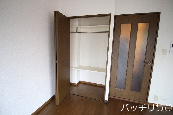 収納　※同マンション別部屋写真の為、現状優先。