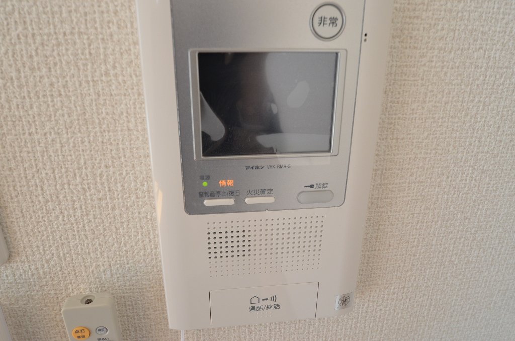 セキュリティ　カメラ付インターホン
