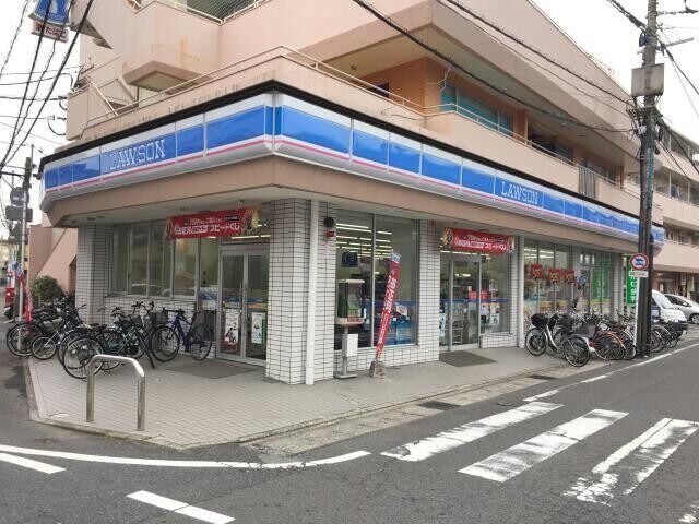 コンビニ　ローソン鹿児島唐湊四丁目店（コンビニ）まで267m