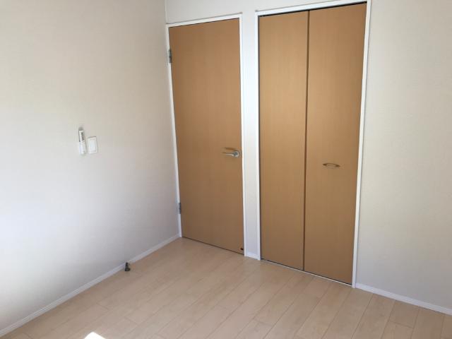 収納　東洋室