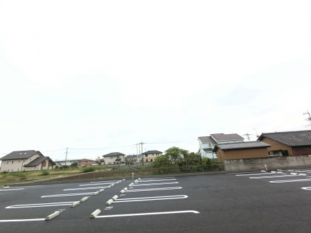 駐車場　コンクパール