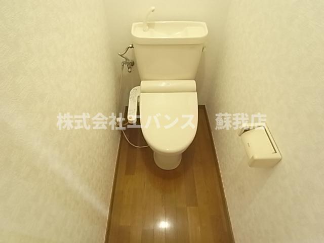 トイレ　落ち着いたトイレです