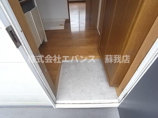 玄関　落ち着いた玄関です