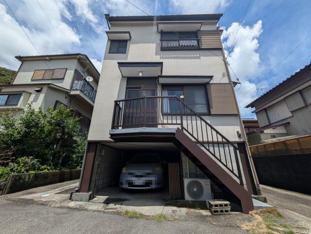 建物外観　現況が相違する場合は現況を優先致します。