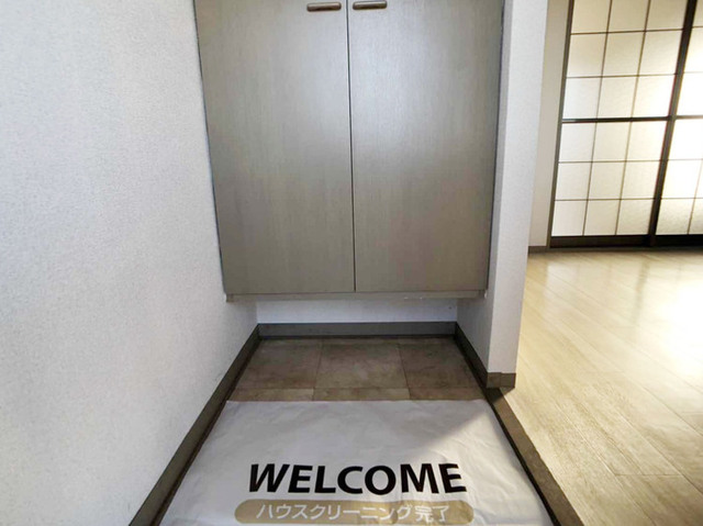 玄関　玄関入り口