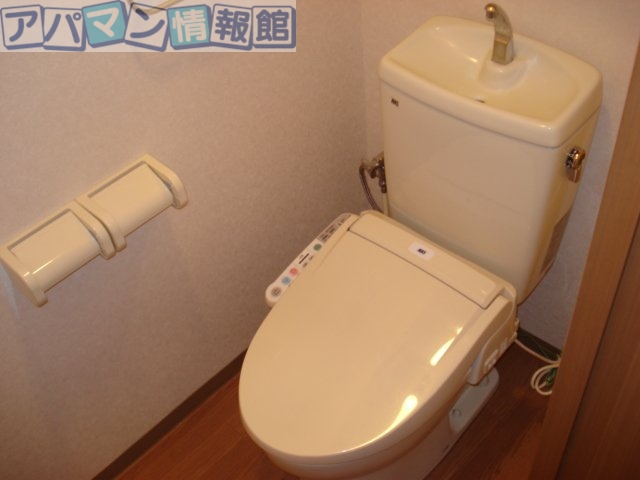 トイレ　シャワー付トイレ
