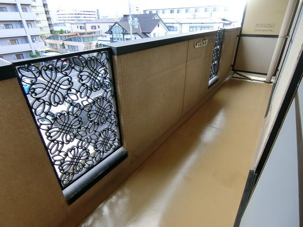 近鉄南大阪線 土師ノ里駅 徒歩14分 3階建 築33年の内装写真