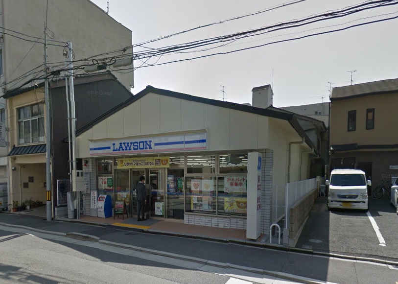 コンビニ　ローソン 高辻柳馬場店（コンビニ）まで222m