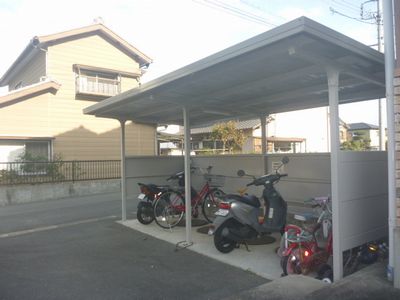 メゾン三ツ谷B棟の外観写真