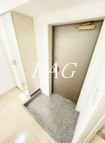 玄関　玄関です。