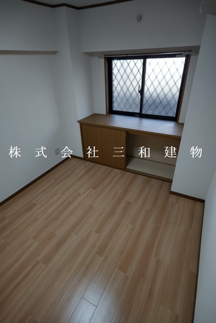 その他部屋・スペース　同物件反転タイプの別室の参考写真