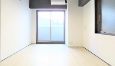 居室・リビング　※別部屋の参考写真です。