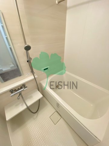 バス・シャワールーム　清潔感のある浴室です！
