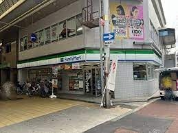 コンビニ　ファミリーマート 京橋店（コンビニ）まで130m