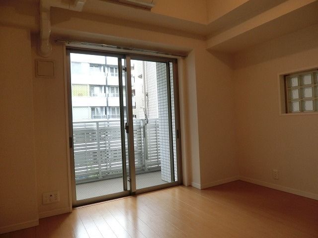 その他部屋・スペース　2面採光のお部屋