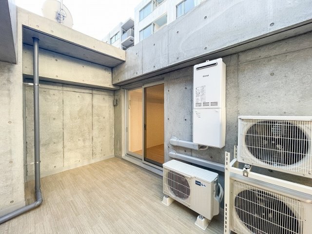 バルコニー　落ち着いた時間を過ごせるバルコニーです