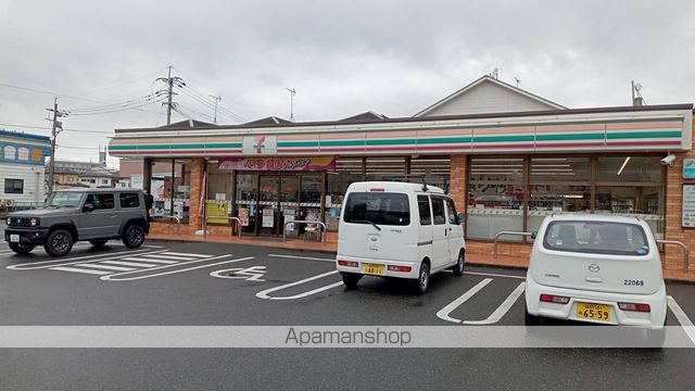 コンビニ　セブン－イレブン那珂川橋店（コンビニ）まで707m
