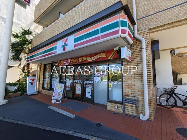 コンビニ　セブン-イレブン 大田洗足池店（コンビニ）まで457m