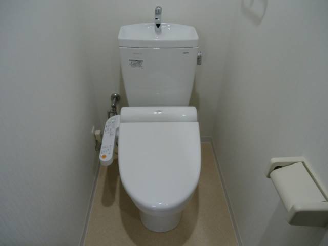 トイレ　トイレ