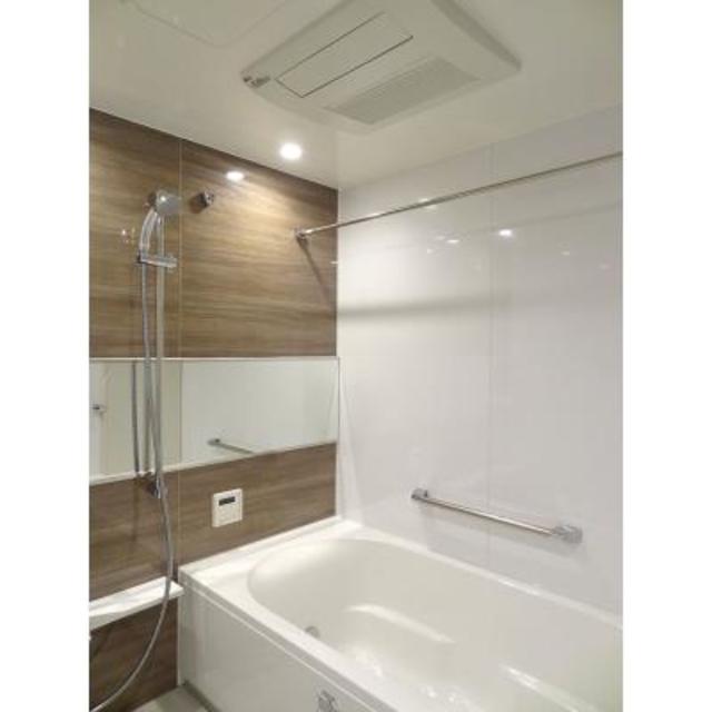バス・シャワールーム　※写真は同タイプ住戸です。