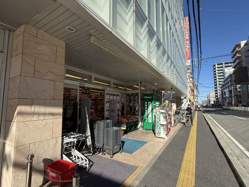 スーパー　ワイズマート 浦安本店（スーパー）まで338m