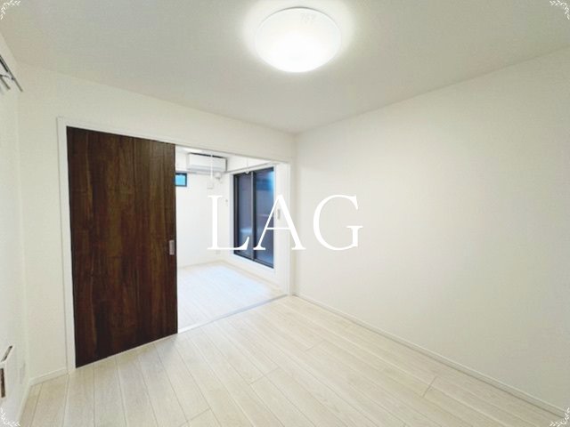 居室・リビング　洋室のお部屋です。