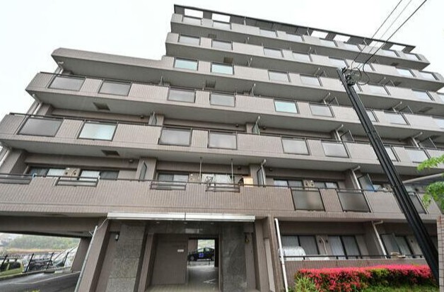 建物外観　外観はこんな感じです。