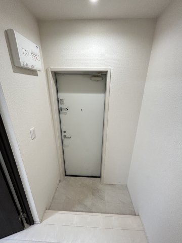 玄関　※同シリーズ参考画像