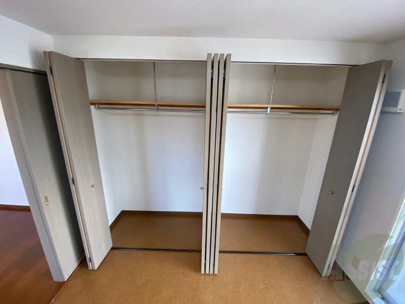 収納　収納もバッチリあるのでお部屋が片付きますよ！