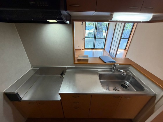 キッチン　※別部屋の写真です
