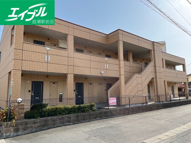 建物外観　外観写真（昼）