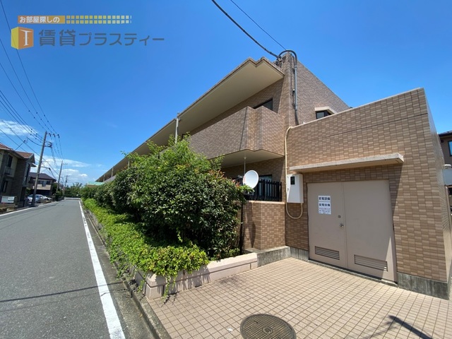 建物外観　周辺は静かな環境です！