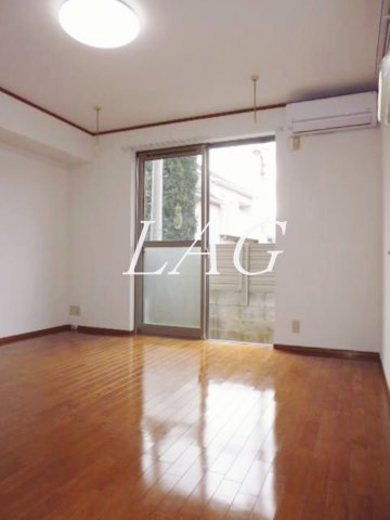 居室・リビング　洋室のお部屋です。