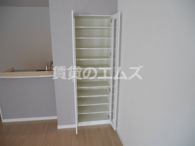 収納　シエラハウスの棚