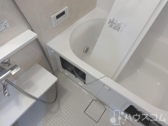 バス・シャワールーム　一日のお疲れお取りください。