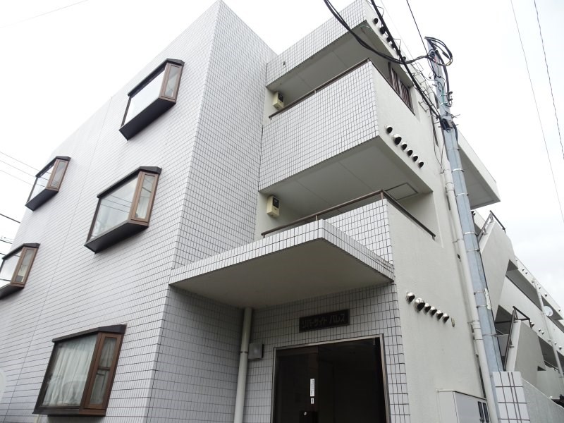 建物外観　リバーサイドパレス