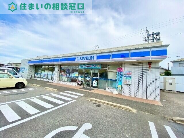 コンビニ　ローソン西尾寺津店（コンビニ）まで690m