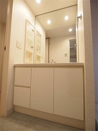 洗面設備　参考写真